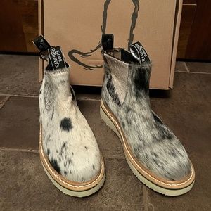 Authentic Rancher Boot Co. Lechera Cowhide Boots